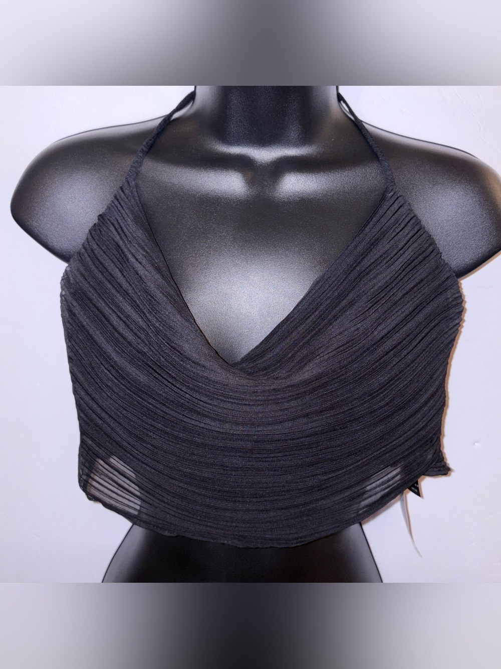 TOPSHOP Pleated Halter Crop Top